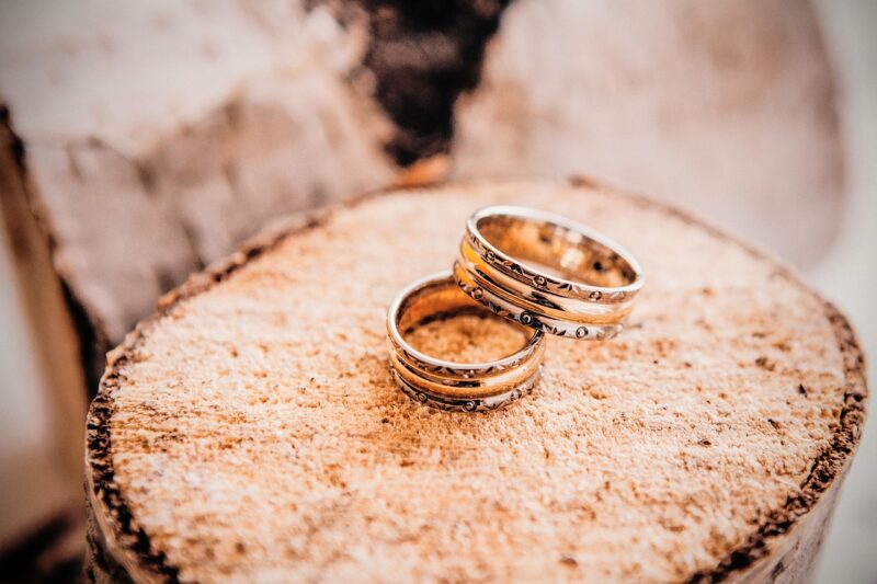 そもそも結婚式の「持ち込み料」とは?その仕組みを解説
