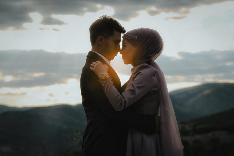親族のみの結婚式&食事会の費用相場は?