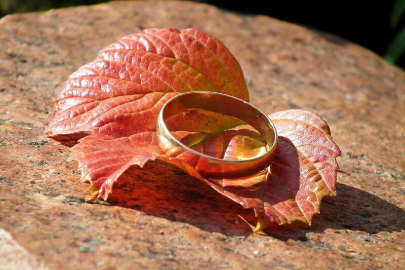 結論：4℃ブライダルの結婚指輪の歪みは修理可能！
